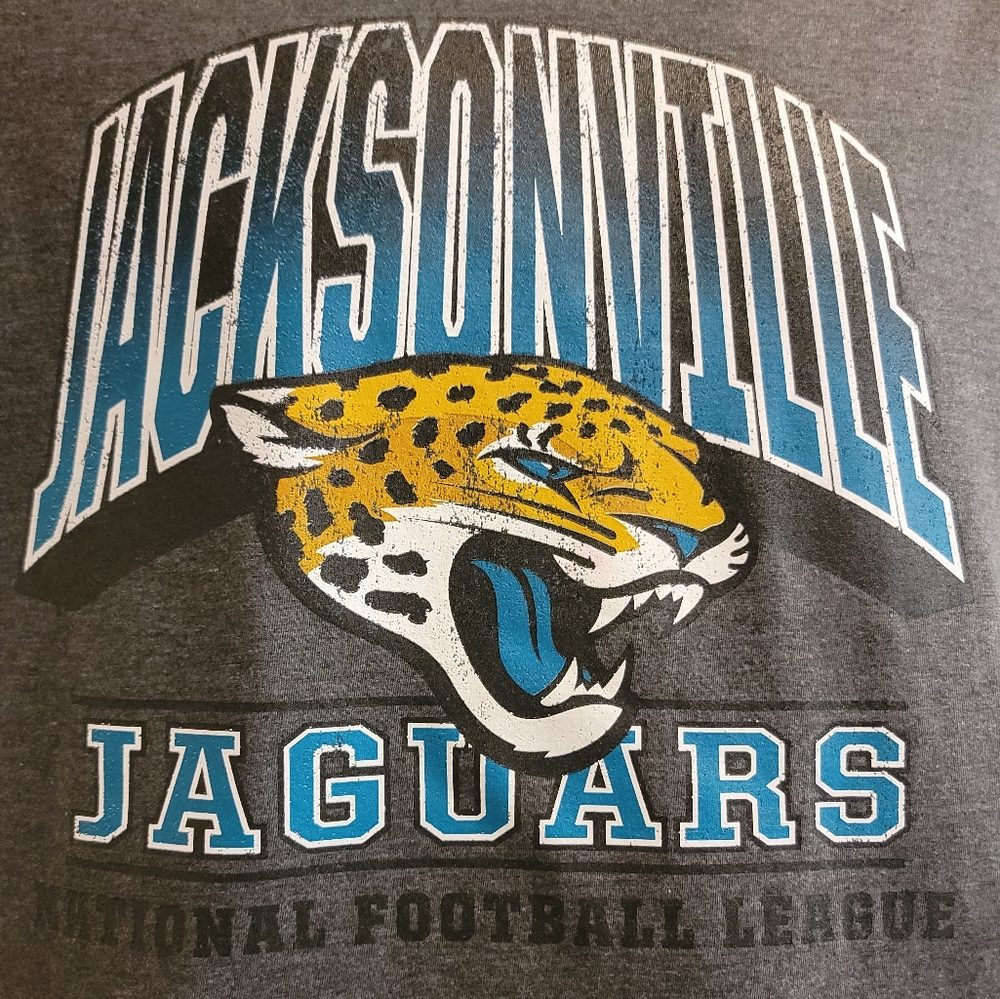JACKSONVILLE JAGUARS T-SHIRT BY NFL TEAM APPAREL NWT - Picture 3 of 5